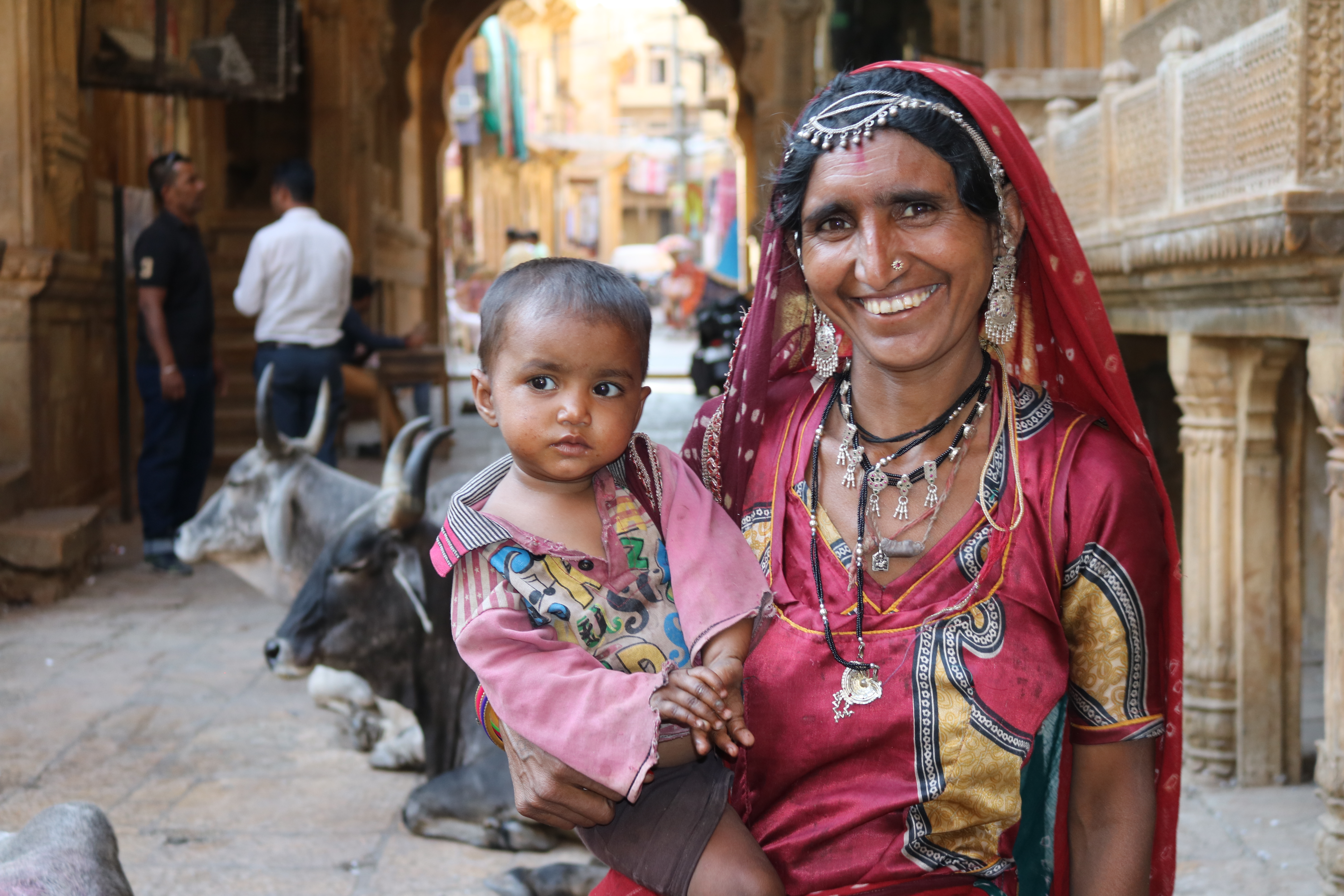 Woman and child in Jaisalmer, India